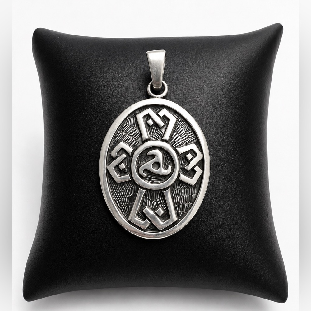 925 Sterling Silver Oval Aztec Men’s Pendant Men’s Jewelry